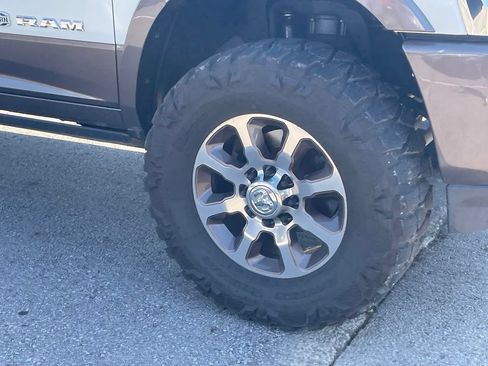 Used 2019 RAM 2500 Limited AWD/4WD image 4
