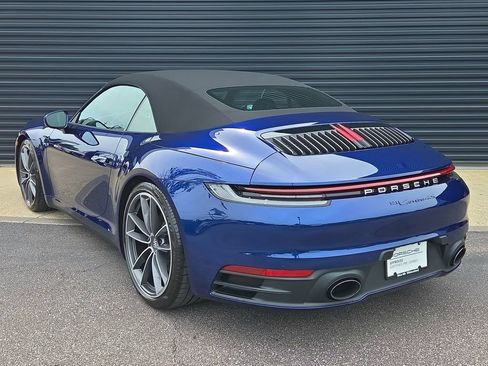 Certified 2022 Porsche 911 Carrera 4S AWD/4WD image 3