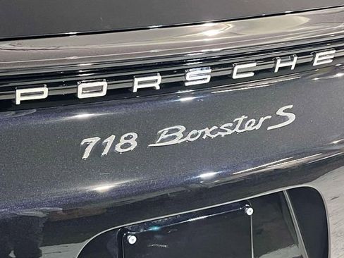 Used 2025 Porsche 718 Boxster S image 11