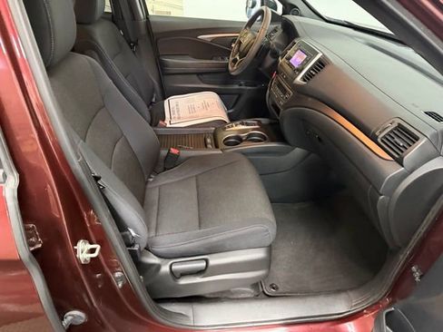 Used 2019 Honda Passport Sport image 32