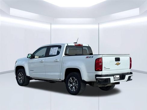 Used 2016 Chevrolet Colorado Z71 AWD/4WD image 3
