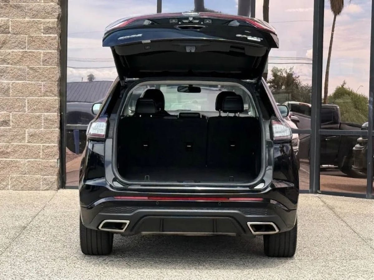 Used 2017 Ford Edge Sport w/ Technology Package AWD/4WD image 30