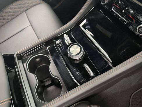 New 2025 Jeep Grand Cherokee L Summit image 19