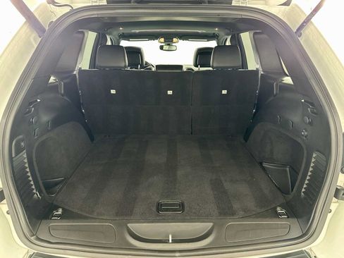 Used 2021 Jeep Grand Cherokee Limited RWD image 25