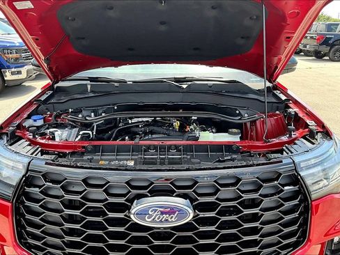New 2026 Ford Explorer ST-Line w/ ST-Line Street Pack RWD image 11