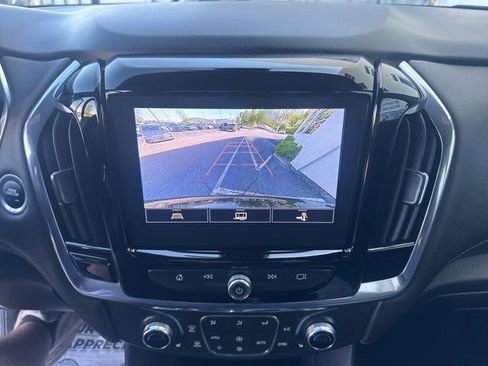 Used 2023 Chevrolet Traverse LT AWD/4WD image 15
