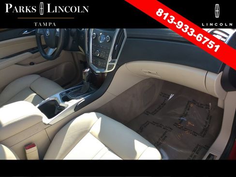 Used 2012 Cadillac SRX Luxury image 11