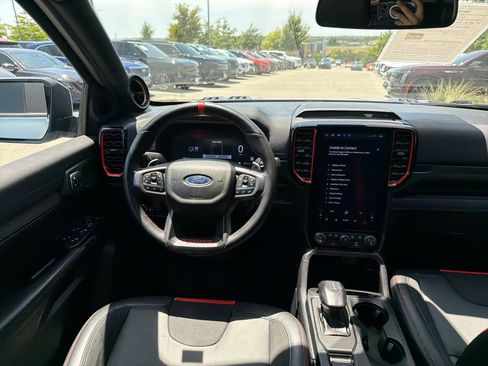 Used 2025 Ford Ranger Raptor AWD/4WD image 32