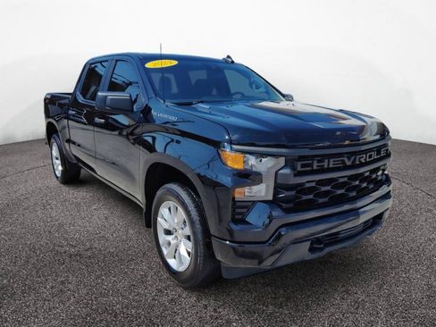Used 2024 Chevrolet Silverado 1500 Custom AWD/4WD image 9