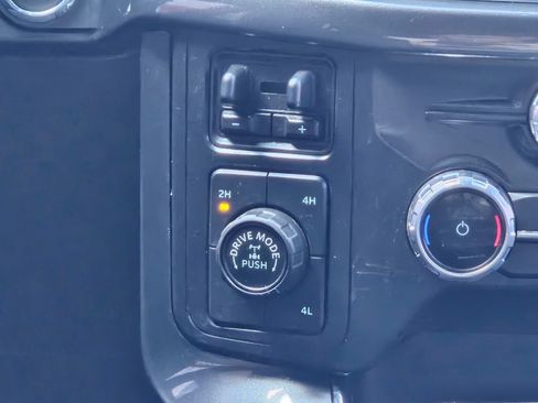 Used 2022 Ford F150 XLT w/ Equipment Group 302A High AWD/4WD image 14