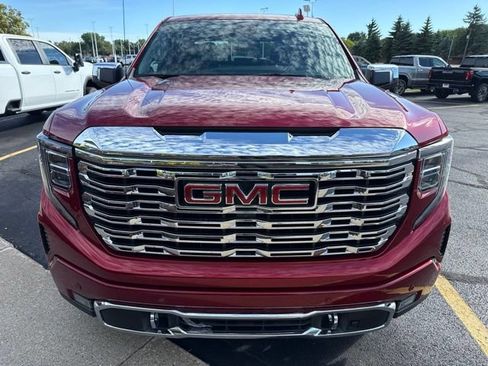 Used 2024 GMC Sierra 1500 Denali w/ Denali Reserve Package AWD/4WD image 10