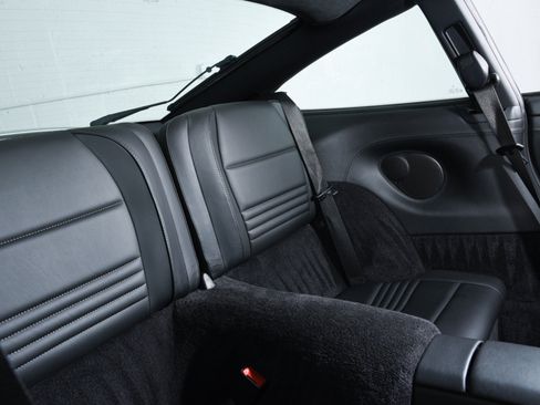 Used 2001 Porsche 911 Turbo AWD/4WD image 30