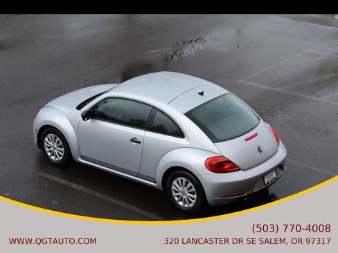 Used 2012 Volkswagen Beetle 2.5 image 23