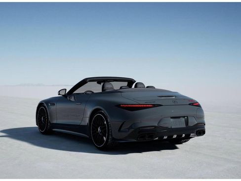 Used 2025 Mercedes-Benz SL 63 AMG S e Performance 4MATIC image 28