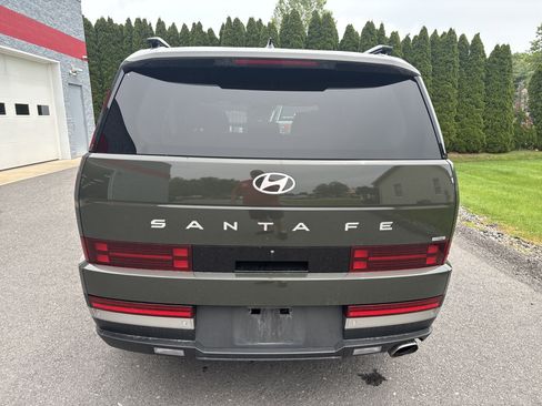 Used 2024 Hyundai Santa Fe Limited AWD/4WD image 4