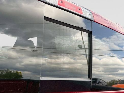 New 2026 RAM 1500 4x4 Crew Cab image 6