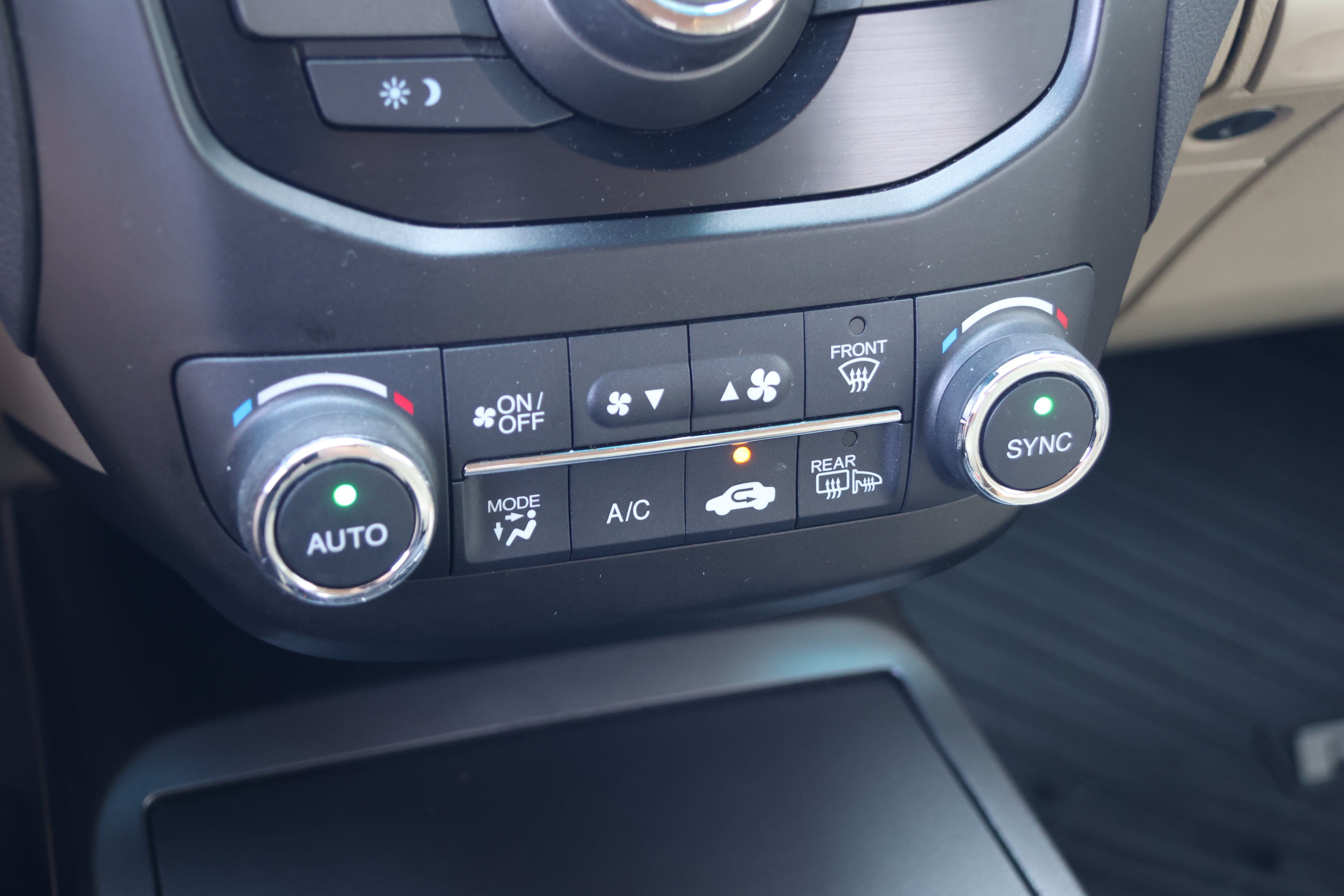 Used 2015 Acura RDX AWD image 27
