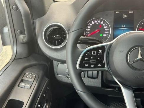 New 2024 Mercedes-Benz Sprinter 144 Cargo image 21