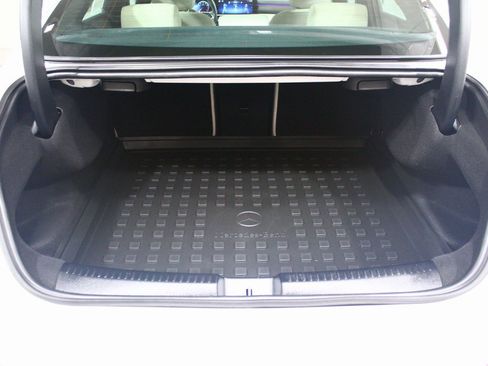 Used 2025 Mercedes-Benz CLA 250 4MATIC image 27