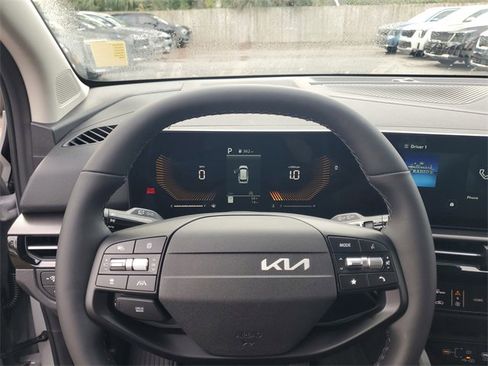New 2026 Kia Sportage EX image 13
