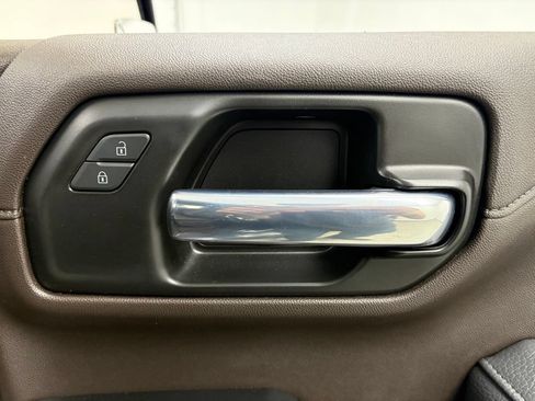 Used 2022 GMC Sierra 1500 Denali w/ Driver Alert Package II AWD/4WD image 46