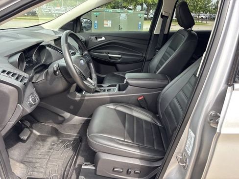Used 2019 Ford Escape SEL FWD image 16