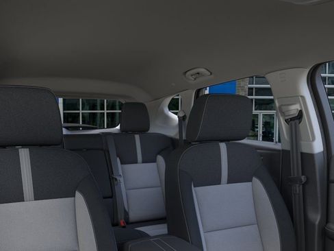Used 2026 Chevrolet Blazer LT FWD image 25
