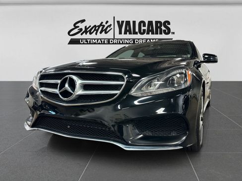 Used 2015 Mercedes-Benz E 350 4MATIC Sedan w/ Premium 1 Package image 9