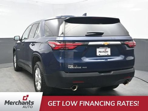 Used 2022 Chevrolet Traverse LS AWD/4WD image 5