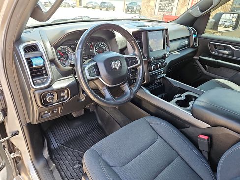 Used 2021 RAM 1500 Big Horn AWD/4WD image 11