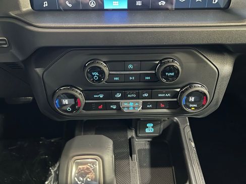 New 2025 Ford Bronco Big Bend image 20