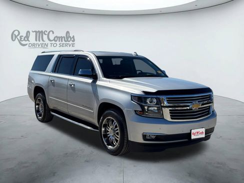 Used 2020 Chevrolet Suburban Premier image 7