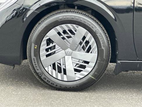 New 2026 Nissan Sentra S w/ Floor Mat Package image 31