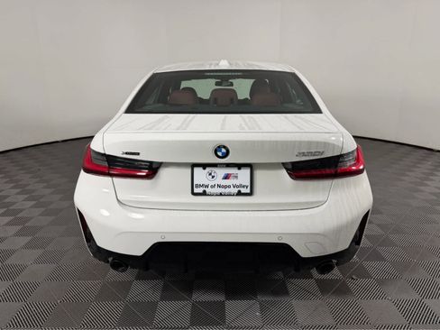 New 2026 BMW 330i xDrive Sedan w/ M Sport Package image 4