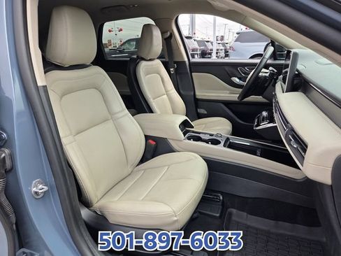 Certified 2025 Lincoln Corsair AWD w/ Equipment Group 101A image 15