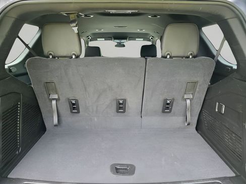 Used 2024 Chevrolet Tahoe LT AWD/4WD image 6