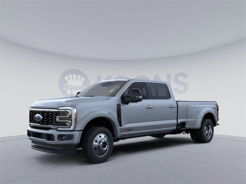 New 2026 Ford F450 Platinum image 1