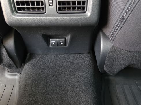 Used 2025 Toyota Camry LE FWD image 11