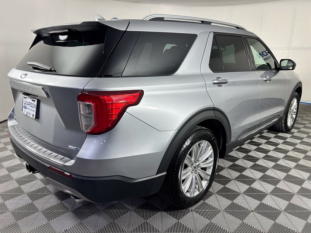 Used 2020 Ford Explorer Limited w/ Class III Trailer Tow Package AWD/4WD image 4