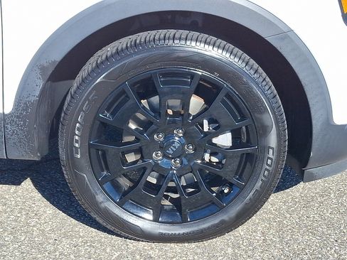 Used 2021 Kia Telluride SX w/ SX Prestige Package image 8