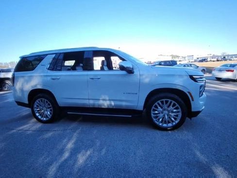 Certified 2025 Chevrolet Tahoe Premier image 7