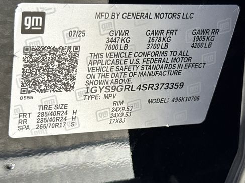 Used 2025 Cadillac Escalade Sport Platinum w/ LPO, ONYX Package image 41