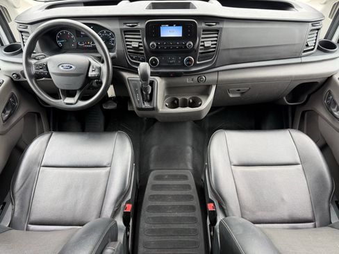 Used 2022 Ford Transit 250 Medium Roof image 15