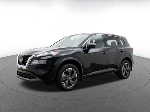 Used 2025 Nissan Rogue SV FWD image 3
