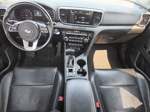 Used 2021 Kia Sportage EX w/ EX Technology Package image 9