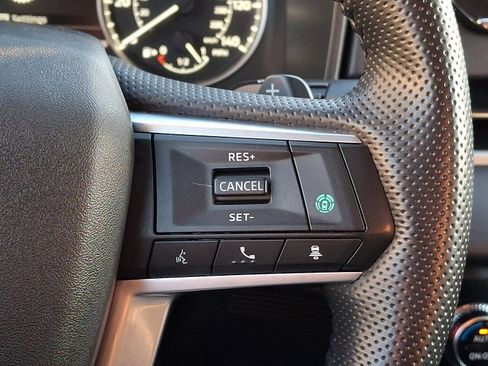 Used 2024 Mitsubishi Outlander SE image 22