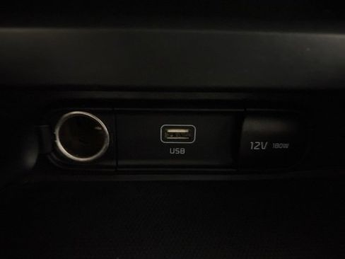 Used 2023 Kia Soul LX w/ LX Technology Package image 25