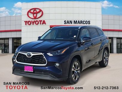 Used 2022 Toyota Highlander XLE