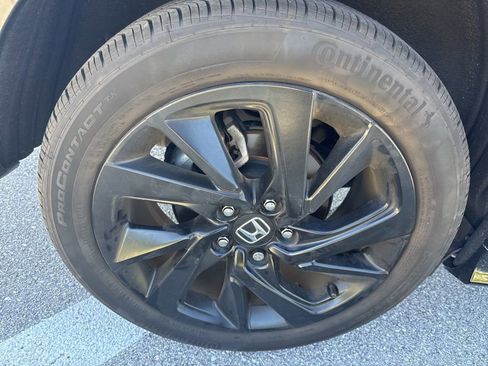 Used 2022 Honda HR-V Sport image 12