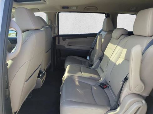 Used 2018 Honda Odyssey EX-L image 17